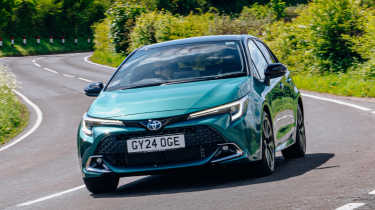 Toyota Corolla Excel in the UK - front cornering 